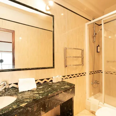 Cozy In W Swing Chairs *