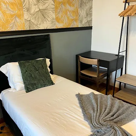 شقة Cozy In W Swing Chairs ألمادا