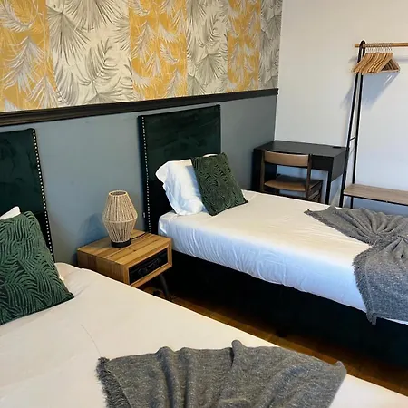 Cozy In W Swing Chairs *